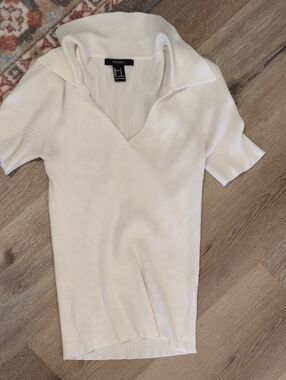 Forever 21 Cream Ribbed V-Neck Polo Short Sleeve Top